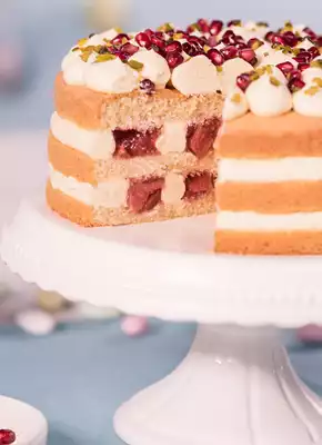 Naked Cake Met Rabarber Recept Dr Oetker