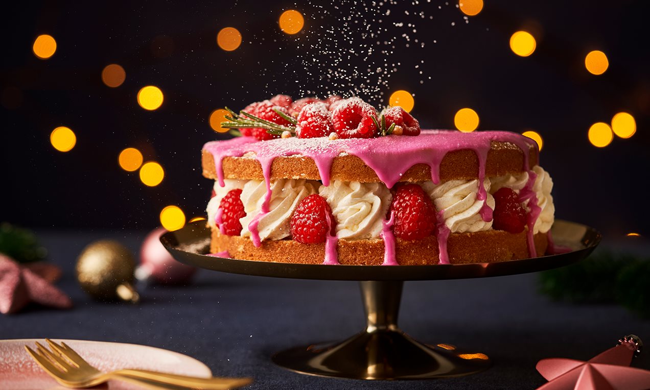 Kersttaart met roze glazuur