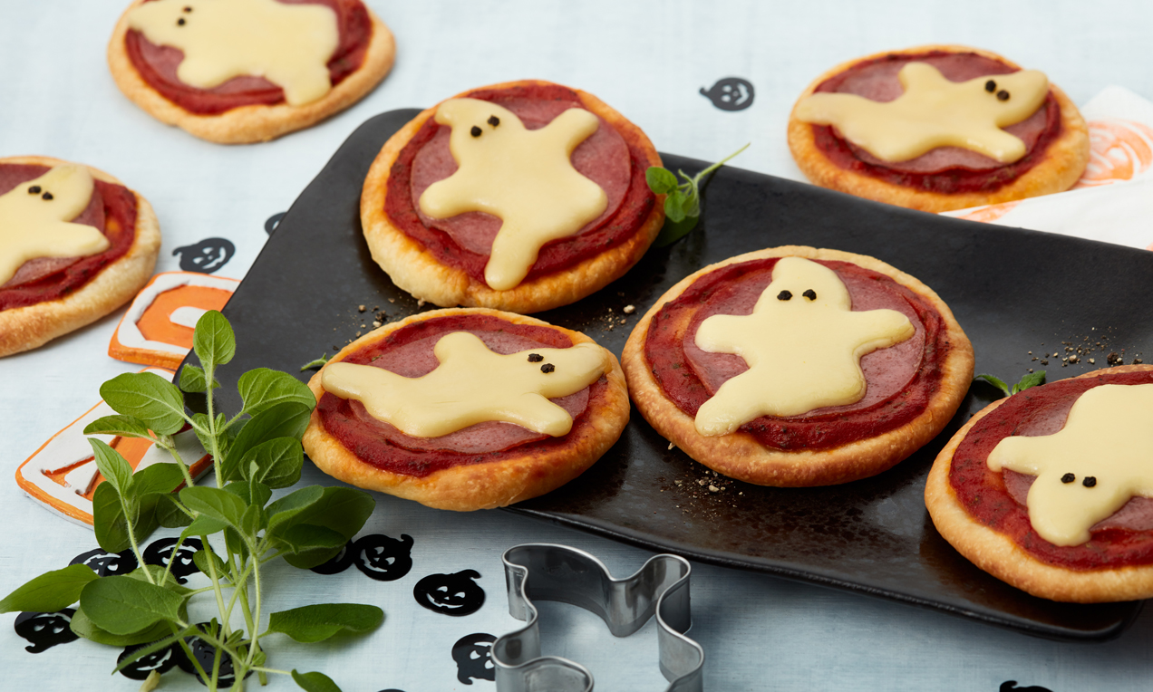 Halloween pizza