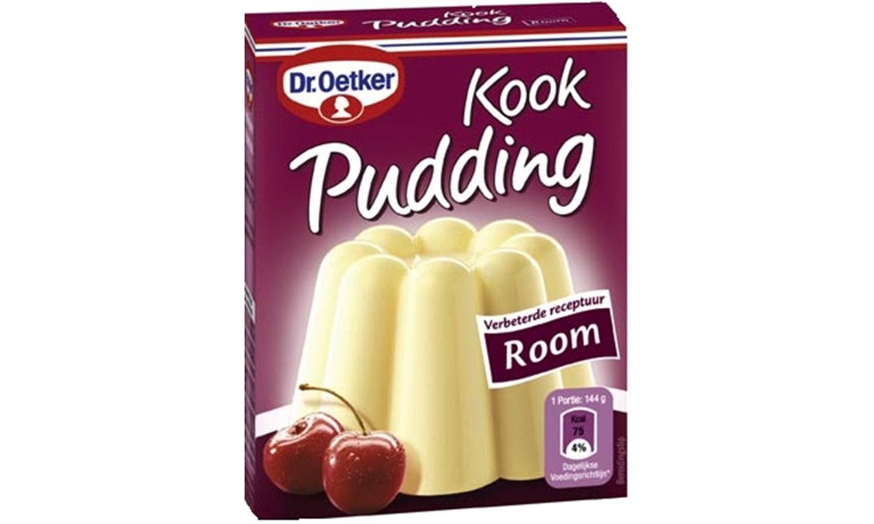 Roompudding met chocoladesaus