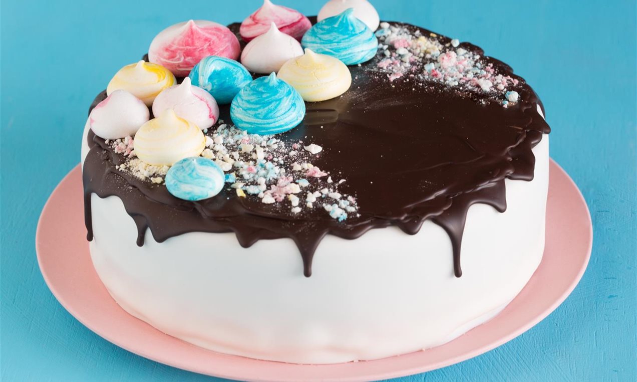 Meringue verjaardagstaart