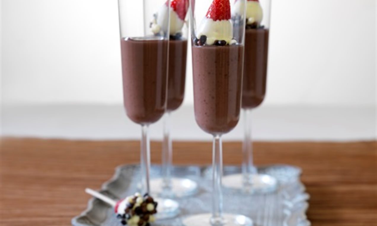 Chocoladepudding met droomaardbeien